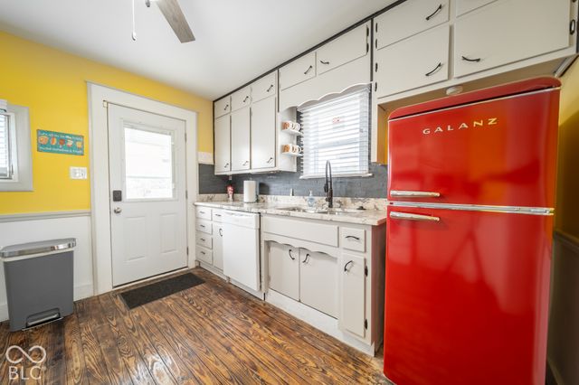 3839 Hoyt Avenue, Indianapolis, IN 46203