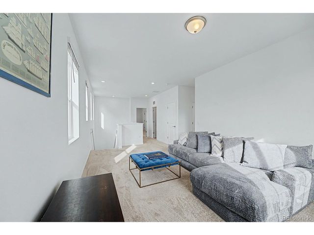 2901 Oxley St, Strasburg, CO 80136