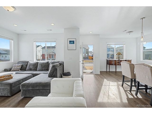 2901 Oxley St, Strasburg, CO 80136