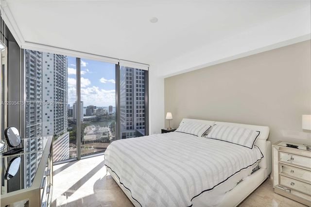 68 SE 6th Street 1611, Miami, FL 33131