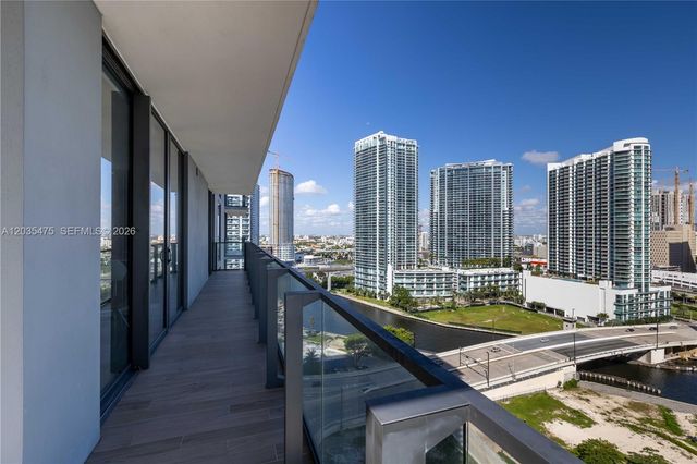 68 SE 6th Street 1611, Miami, FL 33131