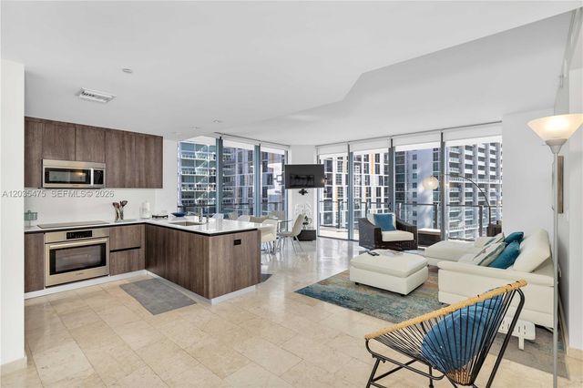 68 SE 6th Street 1611, Miami, FL 33131