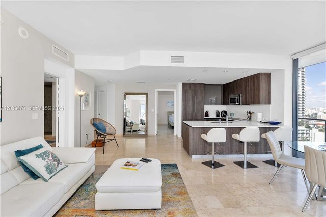 68 SE 6th Street 1611, Miami, FL 33131