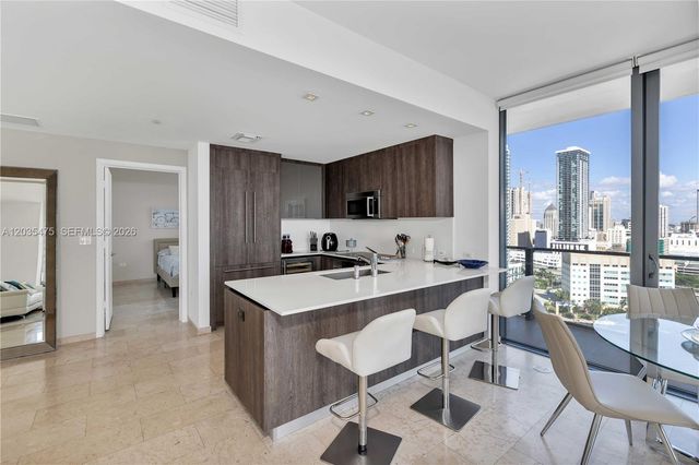 68 SE 6th Street 1611, Miami, FL 33131