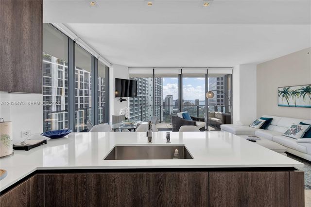 68 SE 6th Street 1611, Miami, FL 33131