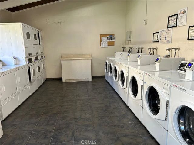 1000 MACARTHUR 93, Santa Ana, CA 92707