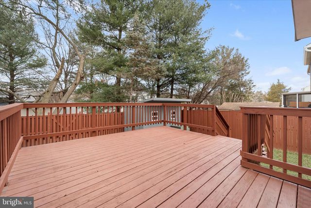 1010 CLYMER CT NE, Leesburg, VA 20176