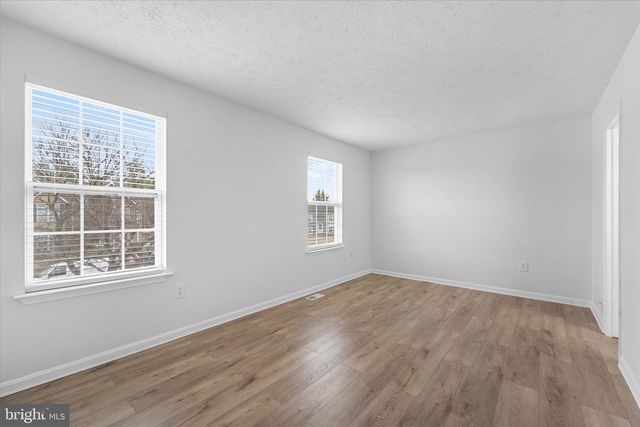 1010 CLYMER CT NE, Leesburg, VA 20176