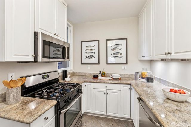 1869 California Street 1, San Francisco, CA 94109