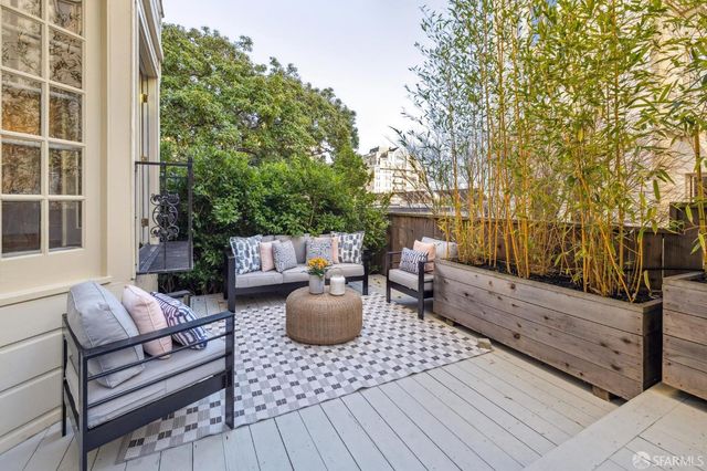 1869 California Street 1, San Francisco, CA 94109