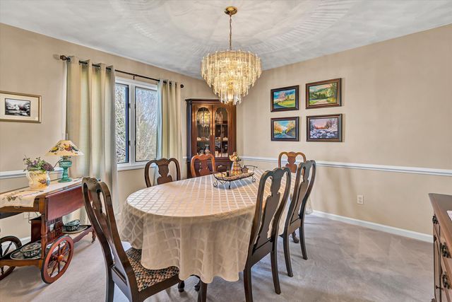 103 April LN, Vinton, VA 24179