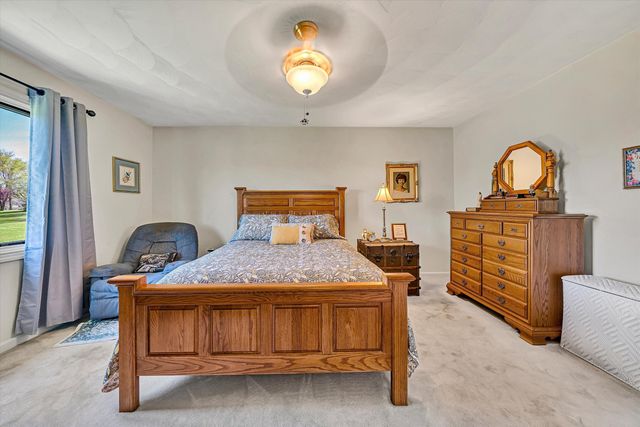 103 April LN, Vinton, VA 24179