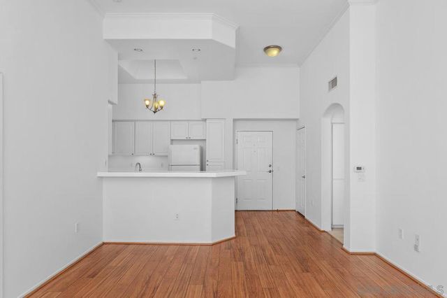9229 Regents L427, La Jolla, CA 92037
