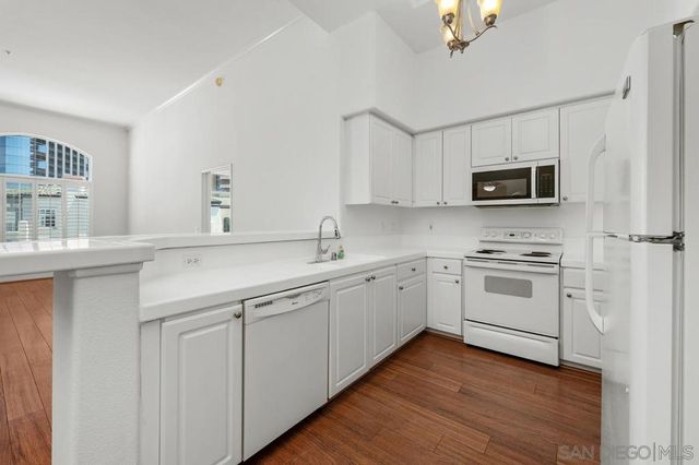 9229 Regents L427, La Jolla, CA 92037