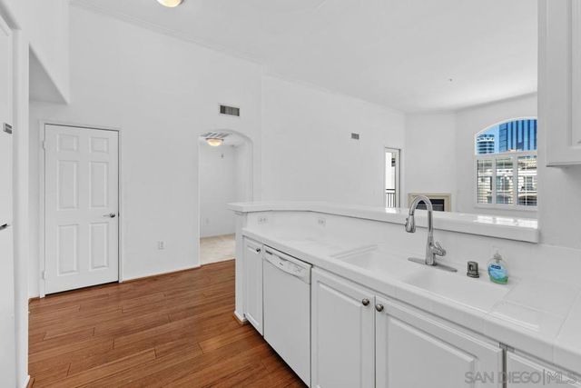 9229 Regents L427, La Jolla, CA 92037
