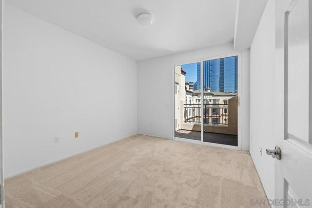 9229 Regents L427, La Jolla, CA 92037