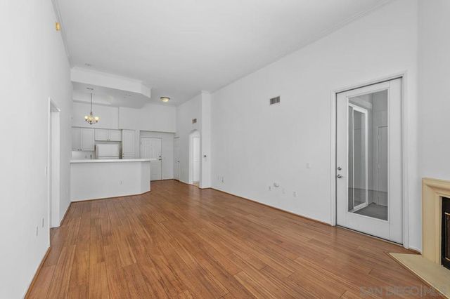 9229 Regents L427, La Jolla, CA 92037