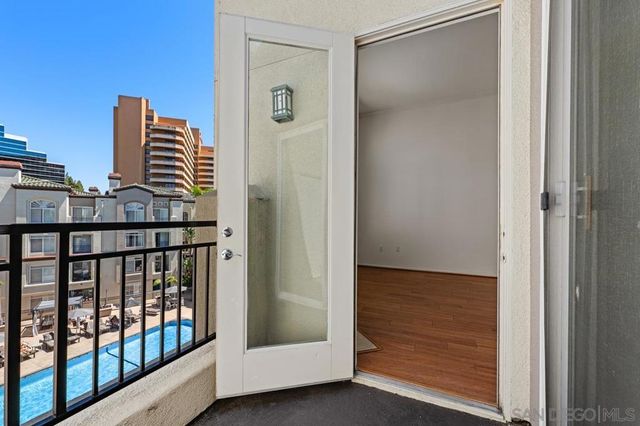 9229 Regents L427, La Jolla, CA 92037