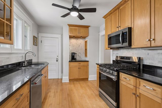 4818 Dupont Avenue S, Minneapolis, MN 55419