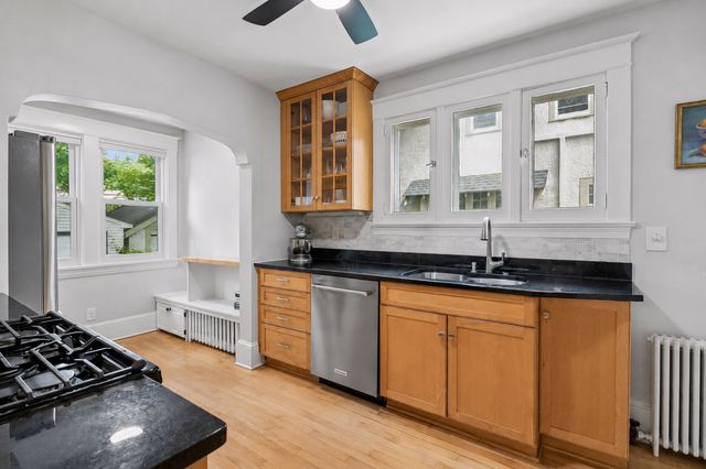 4818 Dupont Avenue S, Minneapolis, MN 55419