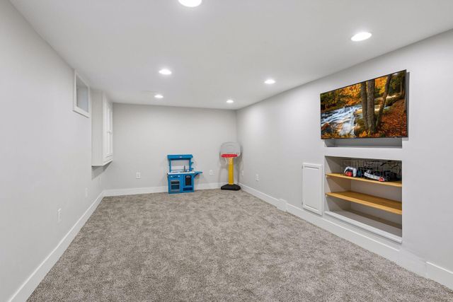 4818 Dupont Avenue S, Minneapolis, MN 55419
