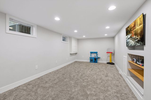 4818 Dupont Avenue S, Minneapolis, MN 55419