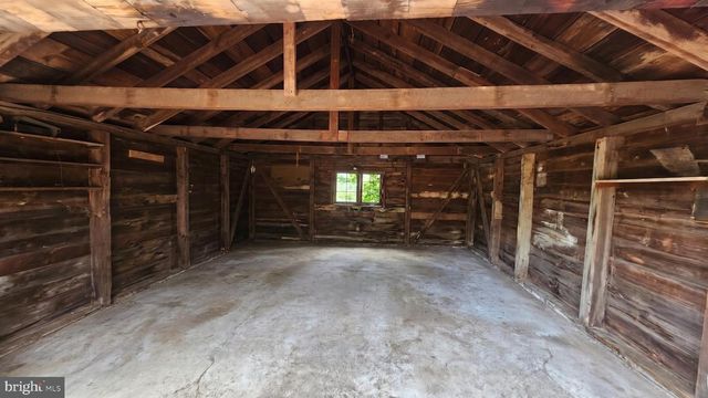 1043 CLEMMERS MILL RD, Schwenksville, PA 19473