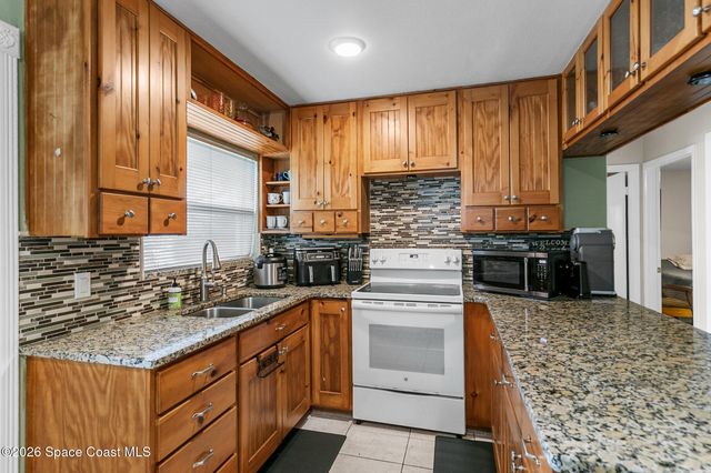 714 Catalina Road 17, Cocoa Beach, FL 32931