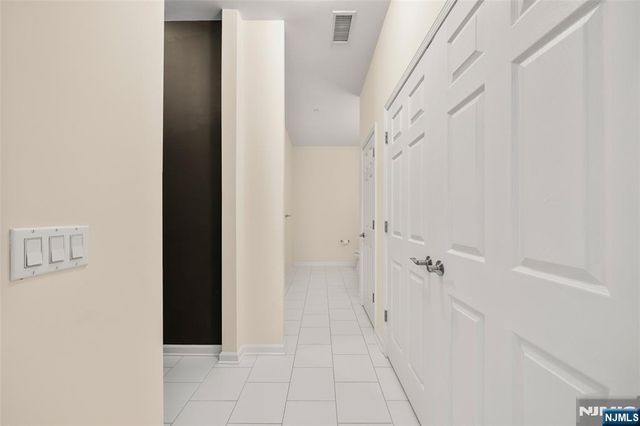 1105 Riverview Avenue 105, Englewood, NJ 07631