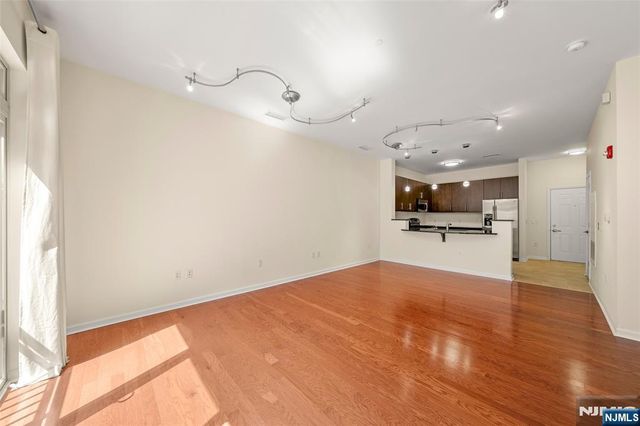 1105 Riverview Avenue 105, Englewood, NJ 07631