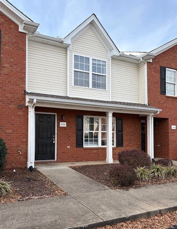 1039 Sitting Bull Xing, Murfreesboro, TN 37128