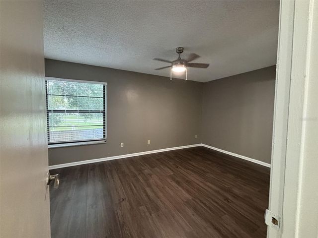 4711 GROVE POINT DRIVE, Tampa, FL 33624