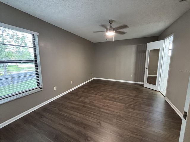 4711 GROVE POINT DRIVE, Tampa, FL 33624