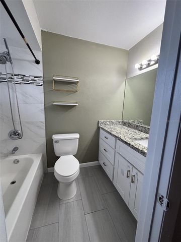4711 GROVE POINT DRIVE, Tampa, FL 33624