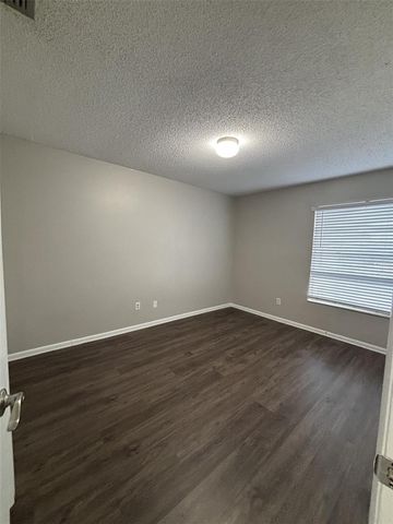 4711 GROVE POINT DRIVE, Tampa, FL 33624