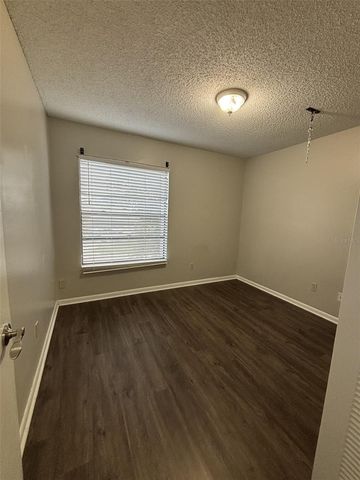 4711 GROVE POINT DRIVE, Tampa, FL 33624