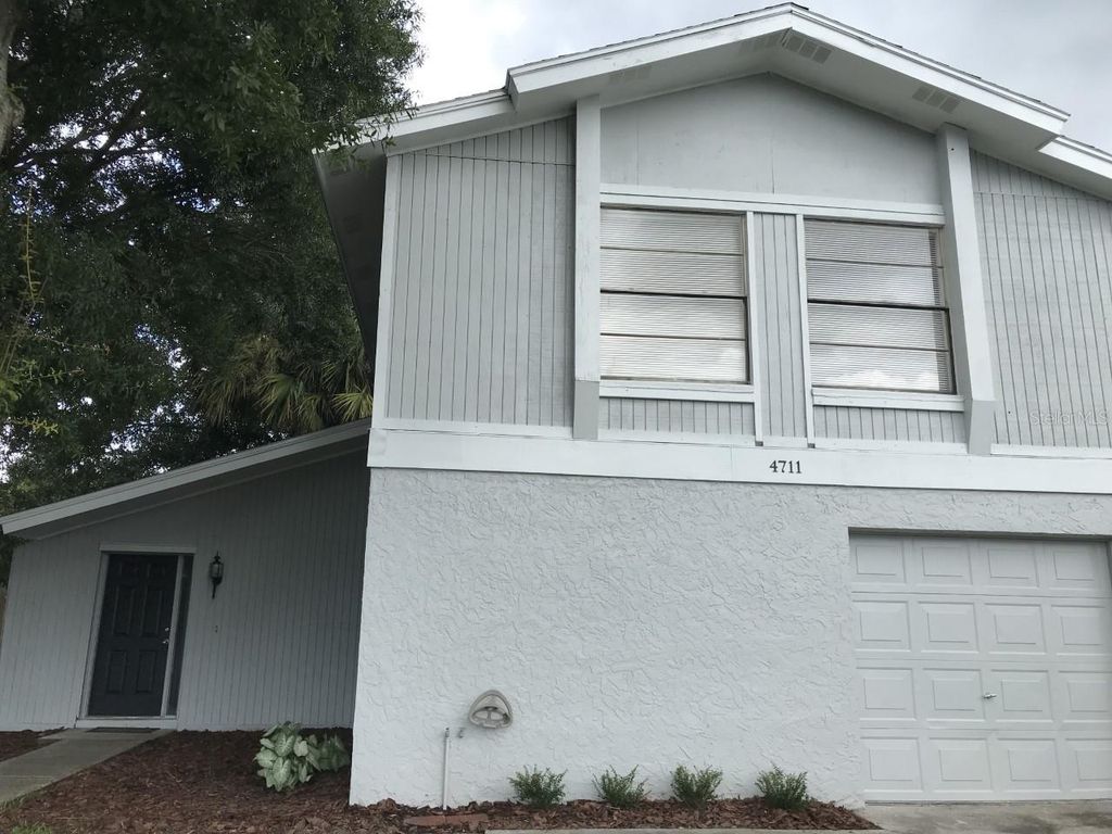 4711 GROVE POINT DRIVE, Tampa, FL 33624