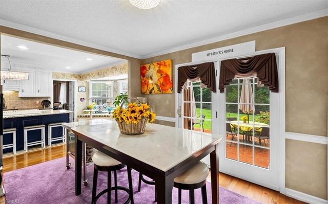 6352 Turnpike Road, High Point, NC 27263