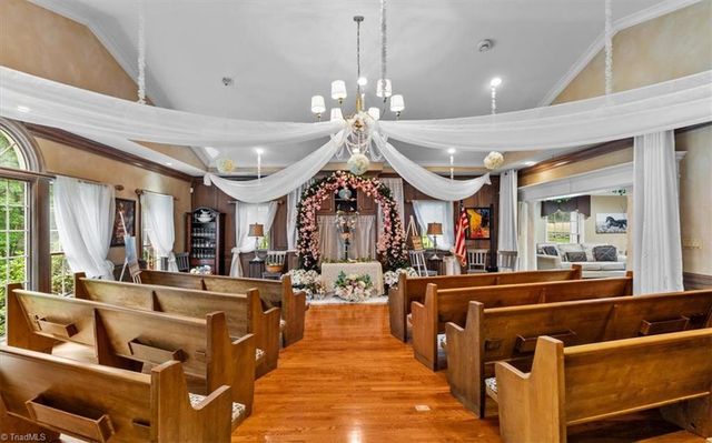 6352 Turnpike Road, High Point, NC 27263