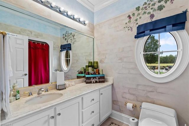 6352 Turnpike Road, High Point, NC 27263