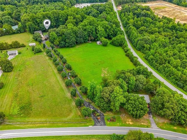 6352 Turnpike Road, High Point, NC 27263