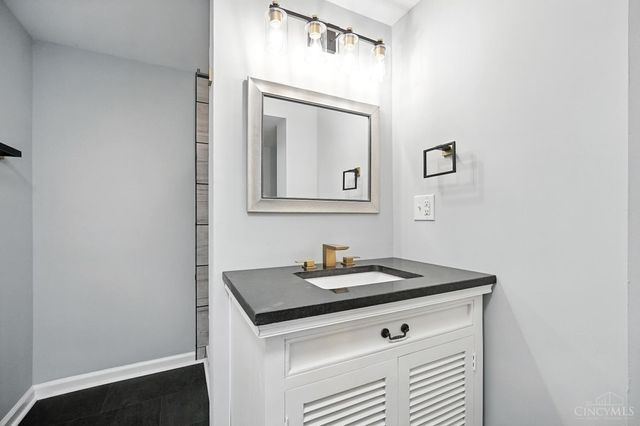 346 Hyde Park Drive, Hamilton, OH 45013