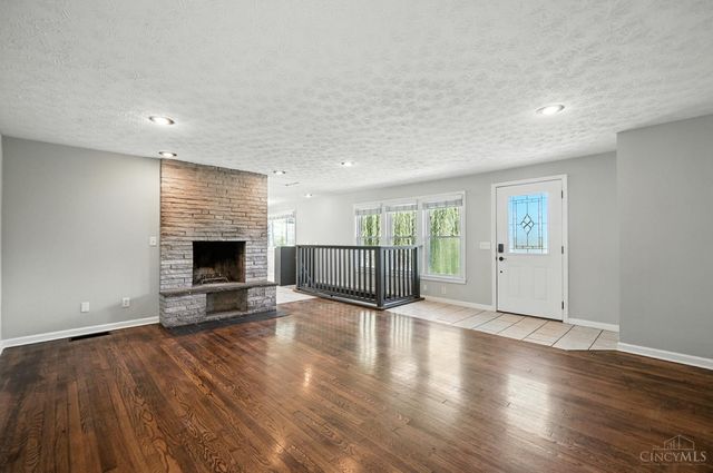 346 Hyde Park Drive, Hamilton, OH 45013