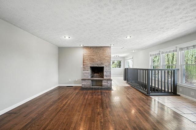 346 Hyde Park Drive, Hamilton, OH 45013