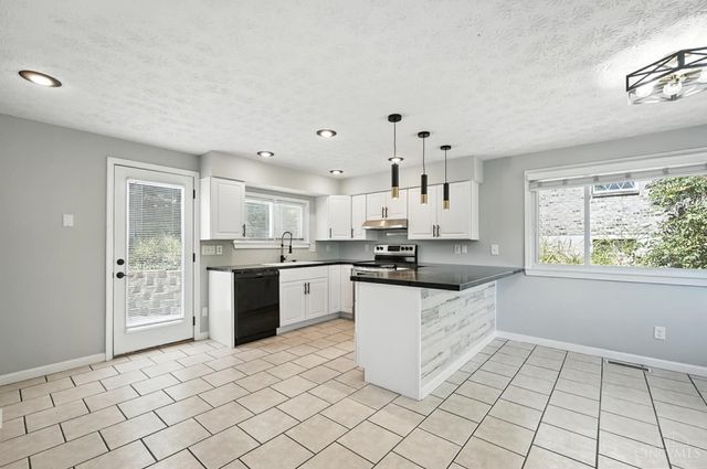 346 Hyde Park Drive, Hamilton, OH 45013