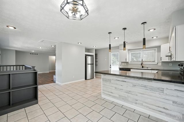 346 Hyde Park Drive, Hamilton, OH 45013