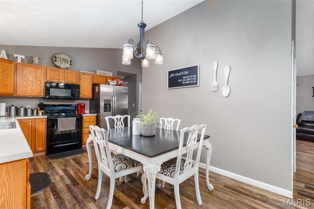 1025 Cherry Lane, Catawissa, MO 63015