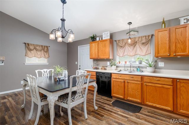 1025 Cherry Lane, Catawissa, MO 63015