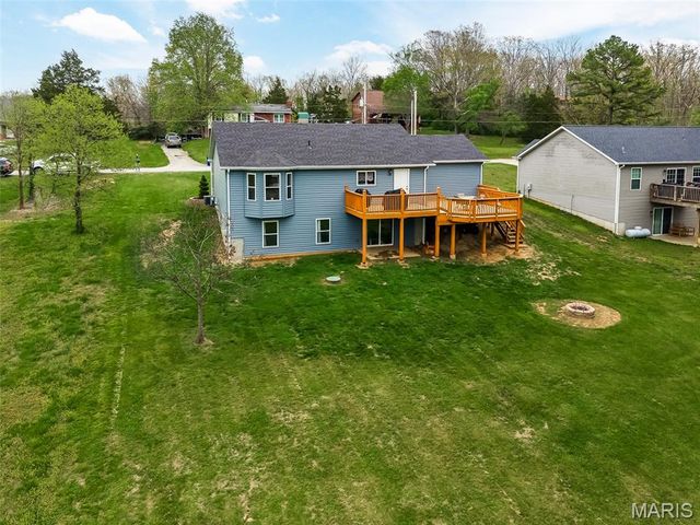 1025 Cherry Lane, Catawissa, MO 63015