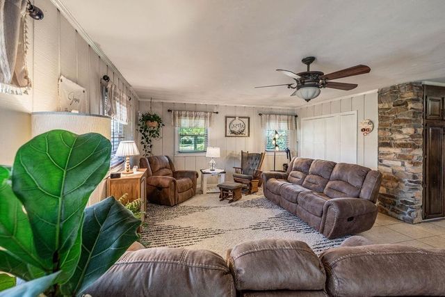 702 Presley Street S, Atmore, AL 36502